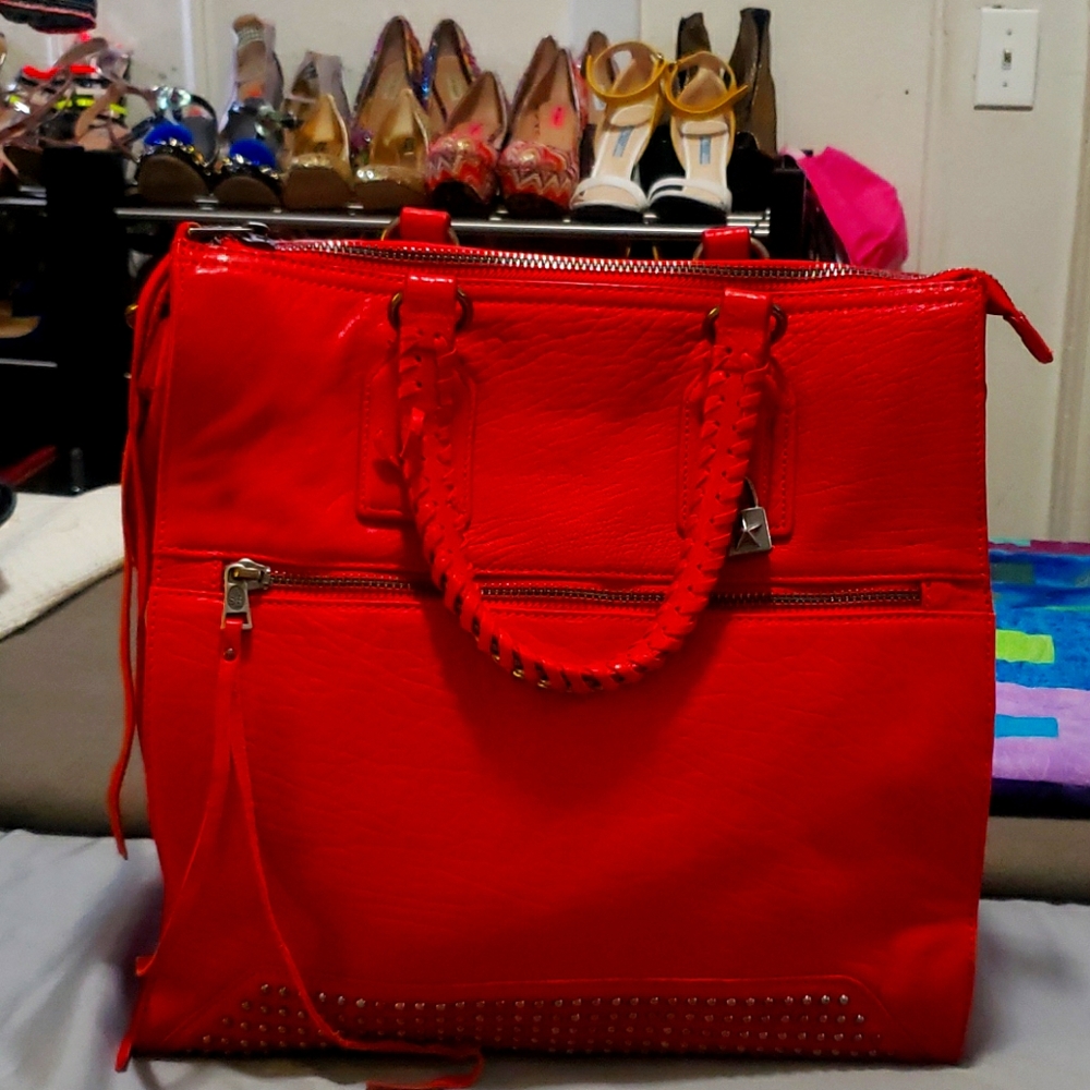Women's Authentic Handbag ๐ - Picture 1 of 7